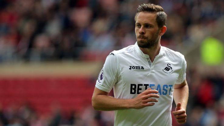 阿莫林：英超比我想象中更难踢，曼联各方面都太庞大（阿莫林：英超难度超预期，曼联在各层面规模巨大）