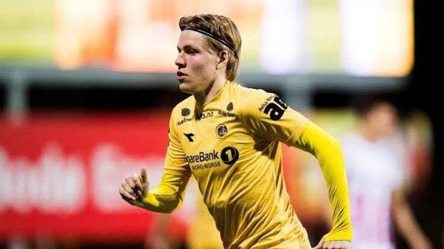 双喜临门，费尔明在巴萨一线队生涯百场里程碑中破门（双喜加身，费尔明巴萨一队第100场里程碑战破门）