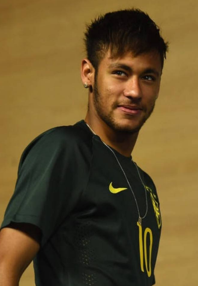 意媒：年薪300万欧的麦肯尼希望涨薪续约，但尤文不愿意接受（意媒：年薪300万欧的麦肯尼盼加薪续约，尤文暂不接受）