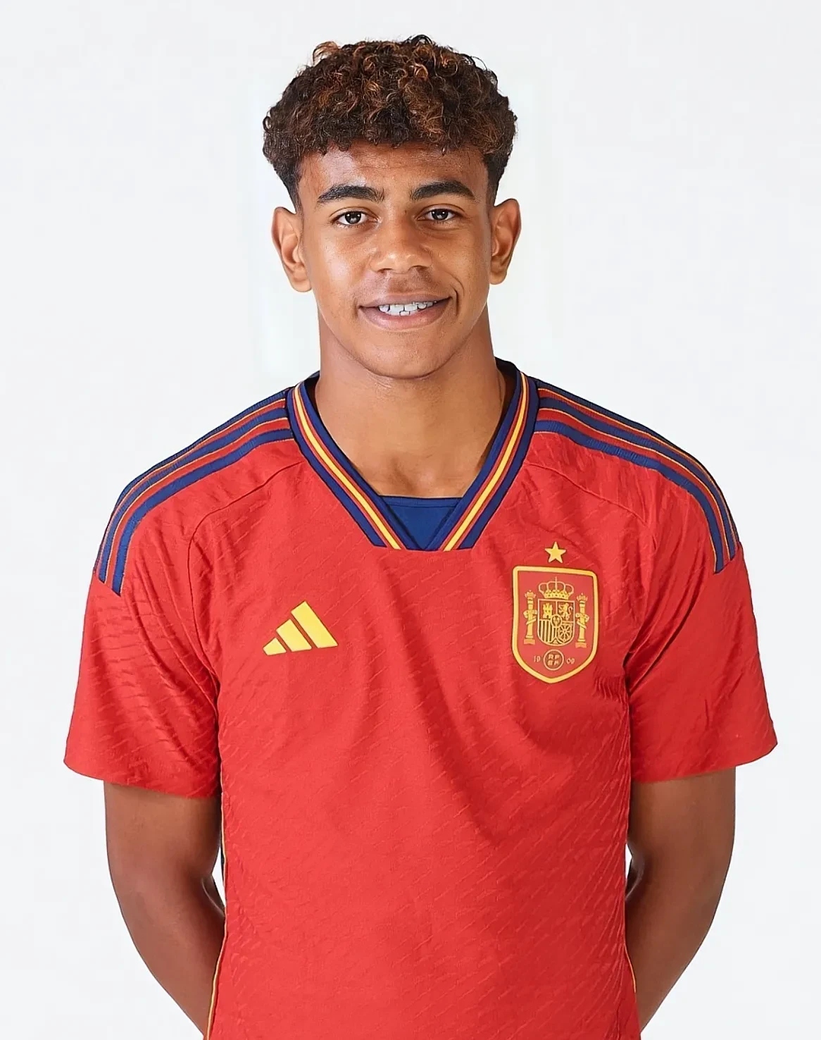 整形医生：C罗可能进行过多次整形手术，他做得非常对（整形专家称：C罗或曾多次接受整形手术，此举十分明智）