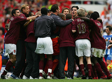 一节花！雷霆首节三分17中11，领先爵士25分